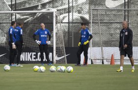Durante o treino desta tarde no CT Joaquim Grava, zona leste de So Paulo. O prximo jogo da equipe ser domingo, contra a Ponte Preta, no estdio Moiss Lucarelli, em Campinas, jogo vlido pela quinta rodada do Campeonato Paulista 2014
