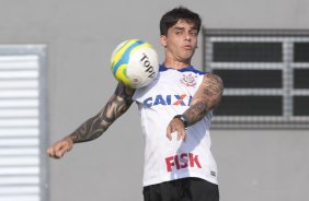 Durante o treino desta tarde no CT Joaquim Grava, zona leste de So Paulo. O prximo jogo da equipe ser domingo, contra a Ponte Preta, no estdio Moiss Lucarelli, em Campinas, jogo vlido pela quinta rodada do Campeonato Paulista 2014