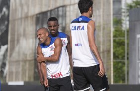 Durante o treino desta tarde no CT Joaquim Grava, zona leste de So Paulo. O prximo jogo da equipe ser domingo, contra a Ponte Preta, no estdio Moiss Lucarelli, em Campinas, jogo vlido pela quinta rodada do Campeonato Paulista 2014