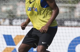 Durante o treino desta manh no CT Joaquim Grava, zona leste de So Paulo. O prximo jogo da equipe ser domingo, contra a Ponte Preta, no estdio Moiss Lucarelli, em Campinas, jogo vlido pela quinta rodada do Campeonato Paulista 2014