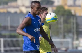 Durante o treino desta manh no CT Joaquim Grava, zona leste de So Paulo. O prximo jogo da equipe ser domingo, contra a Ponte Preta, no estdio Moiss Lucarelli, em Campinas, jogo vlido pela quinta rodada do Campeonato Paulista 2014