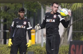 Durante o treino desta manh no CT Joaquim Grava, zona leste de So Paulo. O prximo jogo da equipe ser domingo, contra a Ponte Preta, no estdio Moiss Lucarelli, em Campinas, jogo vlido pela quinta rodada do Campeonato Paulista 2014
