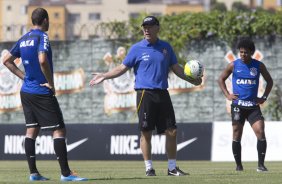 Durante o treino desta manh no CT Joaquim Grava, zona leste de So Paulo. O prximo jogo da equipe ser domingo, contra a Ponte Preta, no estdio Moiss Lucarelli, em Campinas, jogo vlido pela quinta rodada do Campeonato Paulista 2014