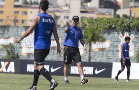 Durante o treino desta manh no CT Joaquim Grava, zona leste de So Paulo. O prximo jogo da equipe ser domingo, contra a Ponte Preta, no estdio Moiss Lucarelli, em Campinas, jogo vlido pela quinta rodada do Campeonato Paulista 2014