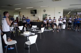 Durante o treino desta tarde no CT Joaquim Grava, zona leste de So Paulo. O prximo jogo da equipe ser amanh, dia 05/02, quarta-feira, contra o Bragantino, no estdio do Pacaembu, jogo vlido pela 6 rodada do Campeonato Paulista 2014
