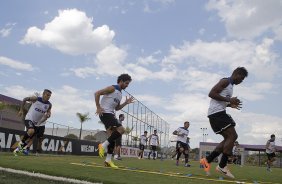 Durante o treino desta tarde no CT Joaquim Grava, zona leste de So Paulo. O prximo jogo da equipe ser amanh, dia 05/02, quarta-feira, contra o Bragantino, no estdio do Pacaembu, jogo vlido pela 6 rodada do Campeonato Paulista 2014