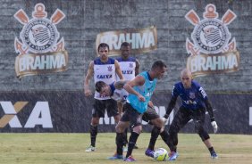 Durante o treino desta tarde no CT Joaquim Grava, zona leste de So Paulo. O prximo jogo da equipe ser amanh, dia 05/02, quarta-feira, contra o Bragantino, no estdio do Pacaembu, jogo vlido pela 6 rodada do Campeonato Paulista 2014