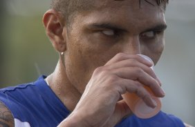 Durante o treino desta tarde no CT Joaquim Grava, zona leste de So Paulo. O prximo jogo da equipe ser amanh, dia 05/02, quarta-feira, contra o Bragantino, no estdio do Pacaembu, jogo vlido pela 6 rodada do Campeonato Paulista 2014