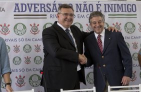 Os presidentes do Corinthians Mario Gobbi, e do Palmeiras, Paulo Nobre, acompanhados dos respectivos treinadores, Mano Menezes e Gilson Kleina, concedem entrevista coletiva no Salao Nobre do Pacaembu, esta manha. O prximo jogo da equipe ser dia 16/02, domingo, contra Palmeiras, no estdio do Pacaembu, vlido pela 8 rodada do Campeonato Paulista 2014
