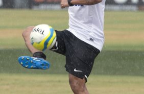 Durante o treino desta manh no CT Joaquim Grava, Parque Ecolgico do Tiete, zona leste da cidade. O prximo jogo da equipe ser amanh, dia 16/02, domingo, contra Palmeiras, no estdio do Pacaembu, vlido pela 8 rodada do Campeonato Paulista 2014