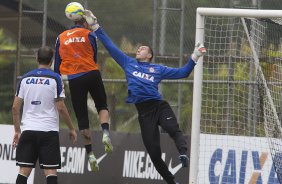 Durante o treino desta manh no CT Joaquim Grava, Parque Ecolgico do Tiete, zona leste da cidade. O prximo jogo da equipe ser amanh, dia 16/02, domingo, contra Palmeiras, no estdio do Pacaembu, vlido pela 8 rodada do Campeonato Paulista 2014