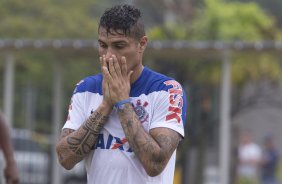 Durante o treino desta manh no CT Joaquim Grava, Parque Ecolgico do Tiete, zona leste da cidade. O prximo jogo da equipe ser amanh, dia 16/02, domingo, contra Palmeiras, no estdio do Pacaembu, vlido pela 8 rodada do Campeonato Paulista 2014
