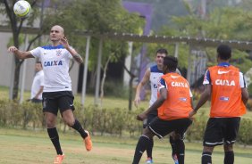 Durante o treino desta manh no CT Joaquim Grava, Parque Ecolgico do Tiete, zona leste da cidade. O prximo jogo da equipe ser amanh, dia 16/02, domingo, contra Palmeiras, no estdio do Pacaembu, vlido pela 8 rodada do Campeonato Paulista 2014