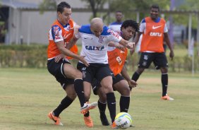 Durante o treino desta manh no CT Joaquim Grava, Parque Ecolgico do Tiete, zona leste da cidade. O prximo jogo da equipe ser amanh, dia 16/02, domingo, contra Palmeiras, no estdio do Pacaembu, vlido pela 8 rodada do Campeonato Paulista 2014
