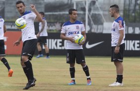 Durante o treino desta manh no CT Joaquim Grava, Parque Ecolgico do Tiete, zona leste da cidade. O prximo jogo da equipe ser amanh, dia 16/02, domingo, contra Palmeiras, no estdio do Pacaembu, vlido pela 8 rodada do Campeonato Paulista 2014