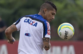 Durante o treino desta manh no CT Joaquim Grava, Parque Ecolgico do Tiete, zona leste da cidade. O prximo jogo da equipe ser amanh, dia 16/02, domingo, contra Palmeiras, no estdio do Pacaembu, vlido pela 8 rodada do Campeonato Paulista 2014