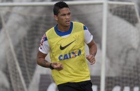 Durante o treino esta tarde no CT Joaquim Grava, Parque Ecolgico do Tiete, zona leste de So Paulo. O prximo jogo da equipe ser quarta-feira, dia 19/02, contra o Oeste de Itpolis, no estdio Benedito Teixeira, em Rio Preto, vlido pela 9 rodada do Campeonato Paulista 2014