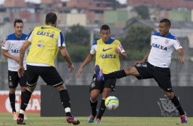 Durante o treino esta tarde no CT Joaquim Grava, Parque Ecolgico do Tiete, zona leste de So Paulo. O prximo jogo da equipe ser quarta-feira, dia 19/02, contra o Oeste de Itpolis, no estdio Benedito Teixeira, em Rio Preto, vlido pela 9 rodada do Campeonato Paulista 2014