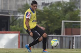 Durante o treino esta tarde no CT Joaquim Grava, Parque Ecolgico do Tiete, zona leste de So Paulo. O prximo jogo da equipe ser quarta-feira, dia 19/02, contra o Oeste de Itpolis, no estdio Benedito Teixeira, em Rio Preto, vlido pela 9 rodada do Campeonato Paulista 2014