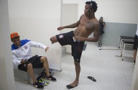 Nos vestirios antes da partida entre Corinthians x Comercial/RP, realizada esta noite no estdio do Pacaembu, vlida pela 11 rodada do Campeonato Paulista de 2014