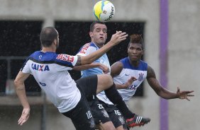 Durante o treino desta tarde no CT Joaquim Grava, Parque Ecolgico do Tiete, zona leste de So Paulo. O prximo jogo da equipe ser domingo, dia 16/03, contra a Penapolense, no estdio Tenente Carrio, vlido pela 14 rodada do Campeonato Paulista 2014