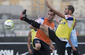 Durante o treino desta tarde no CT Joaquim Grava, Parque Ecolgico do Tiete, zona leste de So Paulo. O prximo jogo da equipe ser domingo, dia 16/03, contra a Penapolense, no estdio Tenente Carrio, vlido pela 14 rodada do Campeonato Paulista 2014