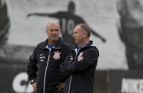 Durante o treino desta tarde no CT Joaquim Grava, Parque Ecolgico do Tiete, zona leste de So Paulo. O prximo jogo da equipe ser domingo, dia 16/03, contra a Penapolense, no estdio Tenente Carrio, vlido pela 14 rodada do Campeonato Paulista 2014