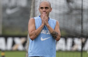 Durante o treino desta tarde no CT Joaquim Grava, Parque Ecolgico do Tiete, zona leste de So Paulo. O prximo jogo da equipe ser domingo, dia 16/03, contra a Penapolense, no estdio Tenente Carrio, vlido pela 14 rodada do Campeonato Paulista 2014