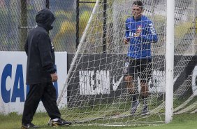 Durante o treino desta tarde no CT Joaquim Grava, Parque Ecolgico do Tiete, zona leste de So Paulo. O prximo jogo da equipe ser domingo, dia 16/03, contra a Penapolense, no estdio Tenente Carrio, vlido pela 14 rodada do Campeonato Paulista 2014