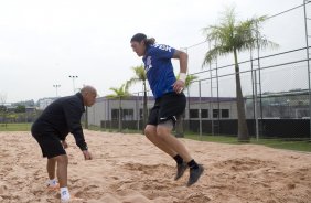 Durante o treino desta manh no CT Joaquim Grava, Parque Ecolgico do Tiete, zona leste de So Paulo. O prximo jogo da equipe ser domingo, dia 16/03, contra a Penapolense, no estdio Tenente Carrio, vlido pela 14 rodada do Campeonato Paulista 2014