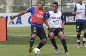 Durante o treino desta manh no CT Joaquim Grava, Parque Ecolgico do Tiete, zona leste de So Paulo. O prximo jogo da equipe ser domingo, dia 16/03, contra a Penapolense, no estdio Tenente Carrio, vlido pela 14 rodada do Campeonato Paulista 2014