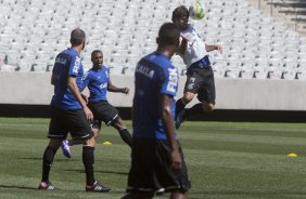 Durante o primeiro treino esta manh na Arena Corinthians, zona leste de So Paulo. O prximo jogo da equipe ser amanh, domingo, dia 16/03, contra a Penapolense, no estdio Tenente Carrio, vlido pela 14 rodada do Campeonato Paulista 2014