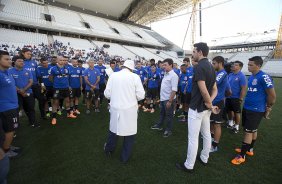 Durante o primeiro treino esta manh na Arena Corinthians, zona leste de So Paulo. O prximo jogo da equipe ser amanh, domingo, dia 16/03, contra a Penapolense, no estdio Tenente Carrio, vlido pela 14 rodada do Campeonato Paulista 2014