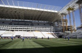 Durante o primeiro treino esta manh na Arena Corinthians, zona leste de So Paulo. O prximo jogo da equipe ser amanh, domingo, dia 16/03, contra a Penapolense, no estdio Tenente Carrio, vlido pela 14 rodada do Campeonato Paulista 2014