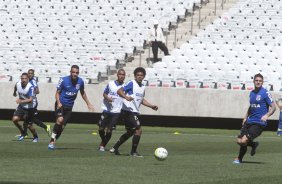 Durante o primeiro treino esta manh na Arena Corinthians, zona leste de So Paulo. O prximo jogo da equipe ser amanh, domingo, dia 16/03, contra a Penapolense, no estdio Tenente Carrio, vlido pela 14 rodada do Campeonato Paulista 2014