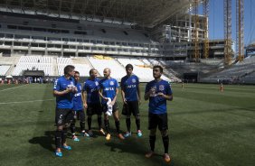 Durante o primeiro treino esta manh na Arena Corinthians, zona leste de So Paulo. O prximo jogo da equipe ser amanh, domingo, dia 16/03, contra a Penapolense, no estdio Tenente Carrio, vlido pela 14 rodada do Campeonato Paulista 2014