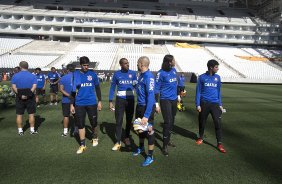 Durante o primeiro treino esta manh na Arena Corinthians, zona leste de So Paulo. O prximo jogo da equipe ser amanh, domingo, dia 16/03, contra a Penapolense, no estdio Tenente Carrio, vlido pela 14 rodada do Campeonato Paulista 2014