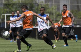 Durante o treino desta manh no CT Joaquim Grava, Parque Ecolgico do Tiete, zona leste de So Paulo. O prximo jogo da equipe ser quarta-feira, dia 19/03, contra o Bahia de Feira de Santana, jogo de ida vlido pela Copa do Brasil 2014