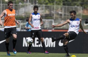 Durante o treino desta manh no CT Joaquim Grava, Parque Ecolgico do Tiete, zona leste de So Paulo. O prximo jogo da equipe ser quarta-feira, dia 19/03, contra o Bahia de Feira de Santana, jogo de ida vlido pela Copa do Brasil 2014