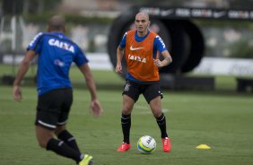 Durante o treino desta tarde no CT Joaquim Grava, Parque Ecolgico do Tiete, zona leste de So Paulo. O prximo jogo da equipe ser domingo, dia 23/03, contra o Atltico de Sorocaba, no Pacaembu, vlido pela 15 rodada, a ltima, do Campeonato Paulista de 2014