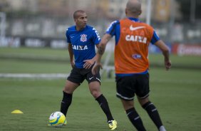 Durante o treino desta tarde no CT Joaquim Grava, Parque Ecolgico do Tiete, zona leste de So Paulo. O prximo jogo da equipe ser domingo, dia 23/03, contra o Atltico de Sorocaba, no Pacaembu, vlido pela 15 rodada, a ltima, do Campeonato Paulista de 2014
