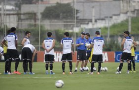 Durante o treino desta tarde no CT Joaquim Grava, Parque Ecolgico do Tiete, zona leste de So Paulo. O prximo jogo da equipe ser dia 20/04, contra o Atltico MIneiro, vlido pela 1 rodada do Campeonato Brasileiro de 2014