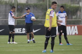 Durante o treino desta tarde no CT Joaquim Grava, Parque Ecolgico do Tiete, zona leste de So Paulo. O prximo jogo da equipe ser dia 20/04, contra o Atltico MIneiro, vlido pela 1 rodada do Campeonato Brasileiro de 2014