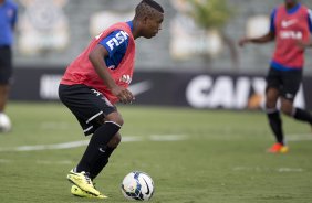 Durante o treino desta manh no CT Joaquim Grava, Parque Ecolgico do Tiete, zona leste de So Paulo. O prximo jogo da equipe ser dia 20/04, contra o Atltico MIneiro, vlido pela 1 rodada do Campeonato Brasileiro de 2014