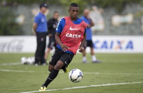 Durante o treino desta manh no CT Joaquim Grava, Parque Ecolgico do Tiete, zona leste de So Paulo. O prximo jogo da equipe ser dia 20/04, contra o Atltico MIneiro, vlido pela 1 rodada do Campeonato Brasileiro de 2014