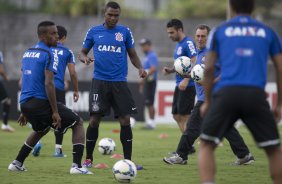 Durante o treino desta manh no CT Joaquim Grava, Parque Ecolgico do Tiete, zona leste de So Paulo. O prximo jogo da equipe ser dia 20/04, contra o Atltico MIneiro, vlido pela 1 rodada do Campeonato Brasileiro de 2014