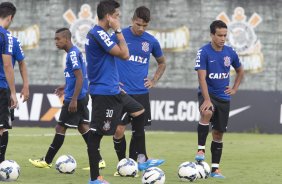 Durante o treino desta manh no CT Joaquim Grava, Parque Ecolgico do Tiete, zona leste de So Paulo. O prximo jogo da equipe ser dia 20/04, contra o Atltico MIneiro, vlido pela 1 rodada do Campeonato Brasileiro de 2014