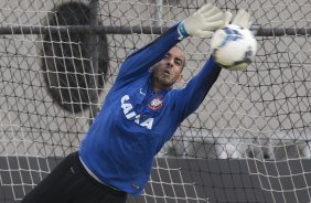 Durante o treino desta manh no CT Joaquim Grava, Parque Ecolgico do Tiete, zona leste de So Paulo. O prximo jogo da equipe ser dia 20/04, contra o Atltico MIneiro, vlido pela 1 rodada do Campeonato Brasileiro de 2014