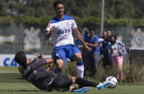 Durante o jogo treino contra a Ponte Preta, de Campinas, esta manhã no CT Joaquim Grava, Parque Ecológico do Tiete, zona leste de São Paulo. O próximo jogo da equipe será dia 20/04, contra o Atlético MIneiro, válido pela 1ª rodada do Campeonato Brasileiro de 2014