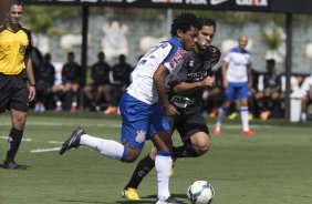 Durante o jogo treino contra a Ponte Preta, de Campinas, esta manhã no CT Joaquim Grava, Parque Ecológico do Tiete, zona leste de São Paulo. O próximo jogo da equipe será dia 20/04, contra o Atlético MIneiro, válido pela 1ª rodada do Campeonato Brasileiro de 2014